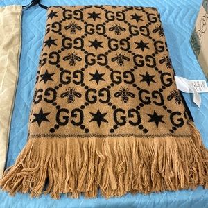 Gucc throw blanket